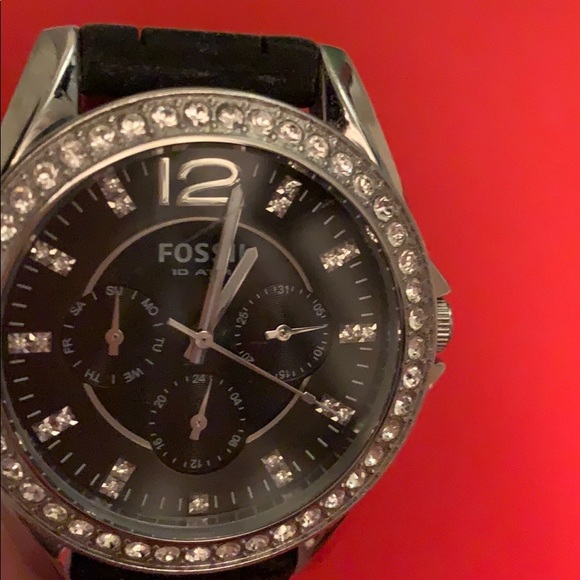 Fossil Watch - Picture 2 of 3